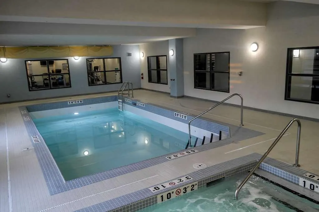 *** Hotel Stars Inn Leduc Canada